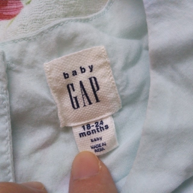 babyGAP(ベビーギャップ)の●専用●【ほぼ未使用♡90】babyGAP アイレット フリル ワンピース キッズ/ベビー/マタニティのキッズ服女の子用(90cm~)(ワンピース)の商品写真