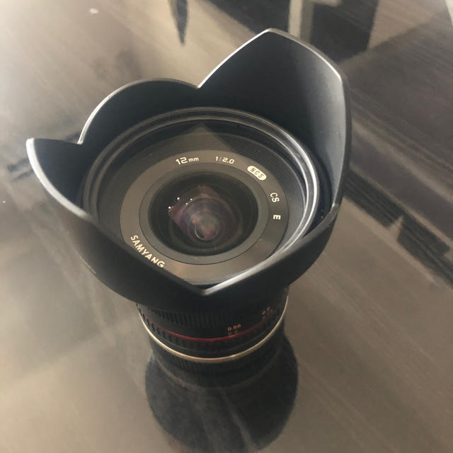 SAMYANG 12mm f2.0 APS-C用 ミネストローネ様専用 スマホ/家電/カメラのカメラ(レンズ(単焦点))の商品写真