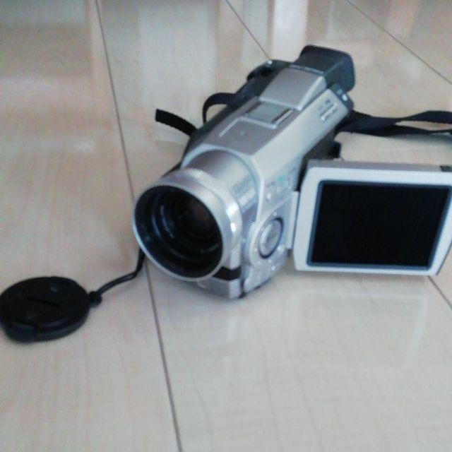 商品が購入激安 値下げ　Panasonic　液晶デジタルビデオカメラ NV-C7　miniDV