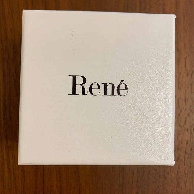 René(ルネ)の❁美品❁ ルネ ワンピース34とブローチのセット レディースのワンピース(ひざ丈ワンピース)の商品写真