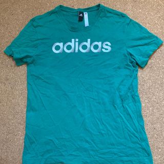 アディダス(adidas)のadidas Tシャツ(Tシャツ/カットソー(半袖/袖なし))