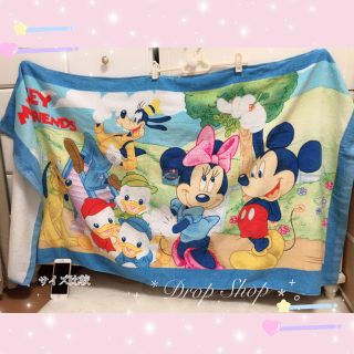 ディズニー(Disney)の𓊆 新品Disneyミッキーミニー仲間たち バスタオル 𓊇 (タオル)