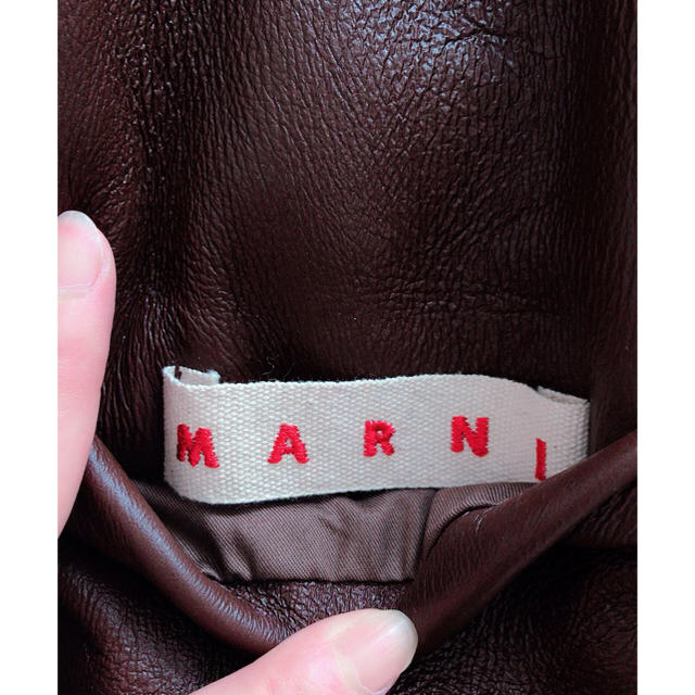 Marni(マルニ)のMarni シープスキンリバーシブルファーレザーベスト レディースのジャケット/アウター(毛皮/ファーコート)の商品写真