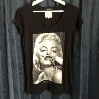 イレブンパリ(ELEVEN PARIS)のギルドプライムコラボイレブンパリ アーティストTシャツ(Tシャツ(半袖/袖なし))