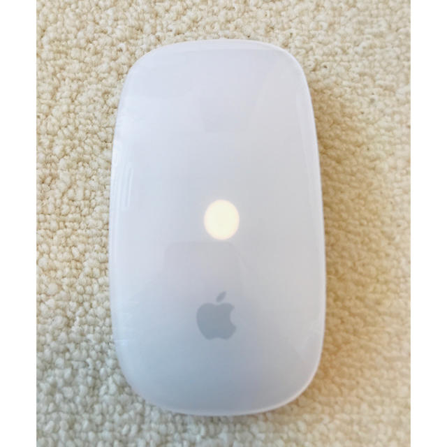 Apple(アップル)のApple Magic Mouse マジックマウス スマホ/家電/カメラのPC/タブレット(PC周辺機器)の商品写真