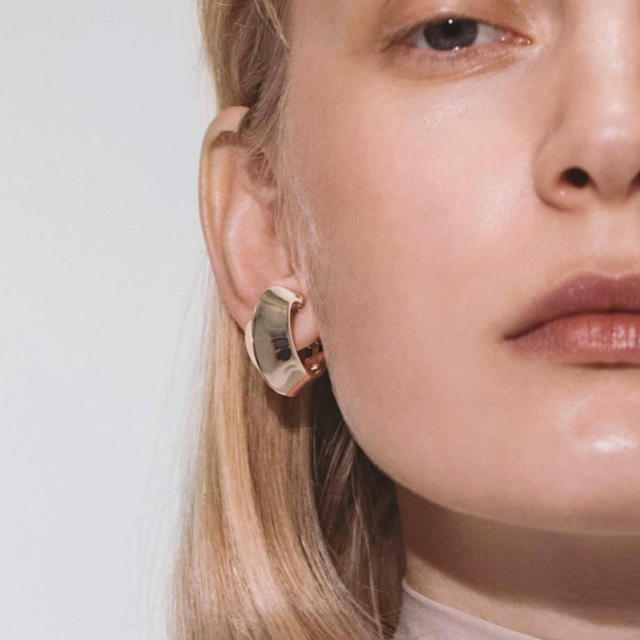 Demi-Luxe BEAMS(デミルクスビームス)のiris47 puff earring レディースのアクセサリー(イヤリング)の商品写真