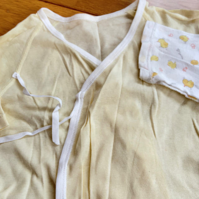 アカチャンホンポ(アカチャンホンポ)の赤ちゃん肌着ロンパース 50 60 70 キッズ/ベビー/マタニティのベビー服(~85cm)(ロンパース)の商品写真