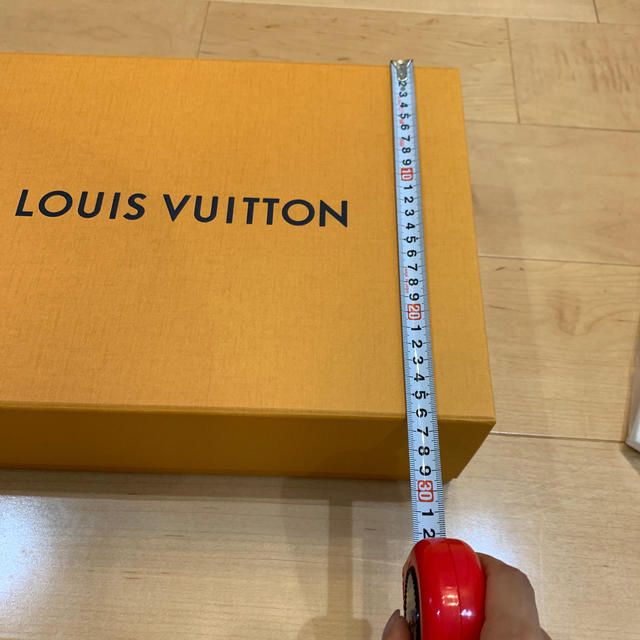 LOUIS VUITTON(ルイヴィトン)のルイヴィトン 箱 レディースのバッグ(ショップ袋)の商品写真