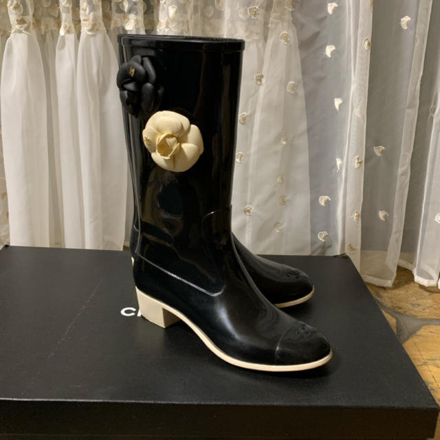 シャネル CHANEL カメリア レインブーツ 38 towinglouisvilleky.com