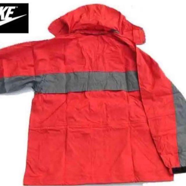 NIKE(ナイキ)のナイキACG 正規品マウンテンーパーカジャケットNIKE 90代品完売品 メンズのジャケット/アウター(ナイロンジャケット)の商品写真