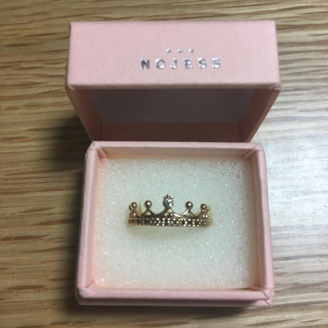 NOJESS(ノジェス)のNOJESS K10 クラウン・ピンキーリング ３号 イエローゴールド レディースのアクセサリー(リング(指輪))の商品写真