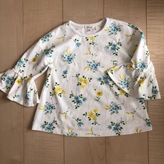 セラフ(Seraph)の美品 セラフ 袖フリルカットソートップス 110cm(Tシャツ/カットソー)