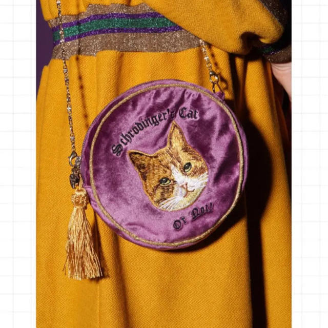 Grimoire(グリモワール)の最終価格　UnlogicalPoem 猫　刺繍　ポーチ　バッグ レディースのファッション小物(ポーチ)の商品写真