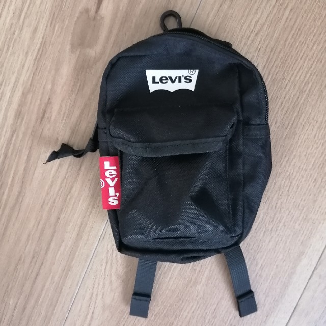 Levi's(リーバイス)のLevi's　ミニポーチ　ノベルティ　非売品 メンズのバッグ(その他)の商品写真