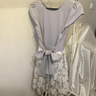 ジルスチュアート(JILLSTUART)のジルスチュアート　ワンピース(ひざ丈ワンピース)