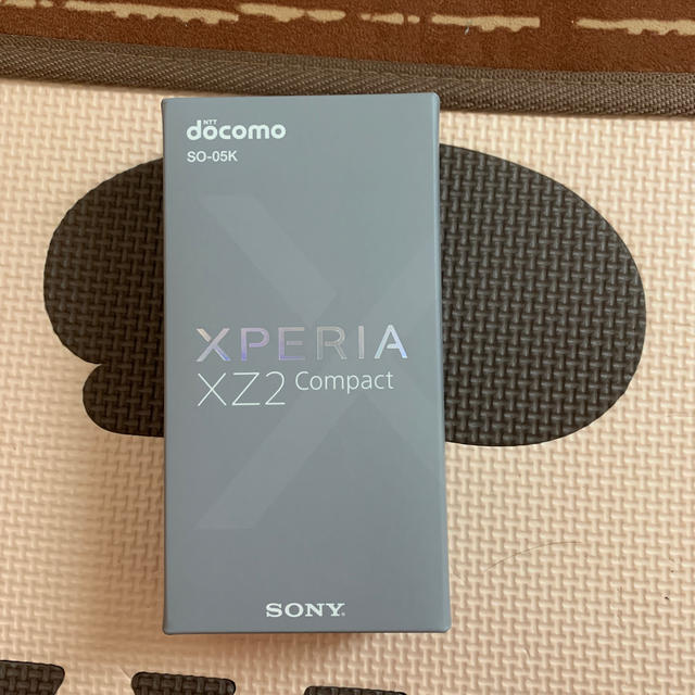 ドコモNTTドコモ　XperiaXZ2Compact（GR）　SO-05K