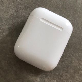 アップル(Apple)のair pods 両耳　充電ケース　エアポッズ　アイホン(ヘッドフォン/イヤフォン)