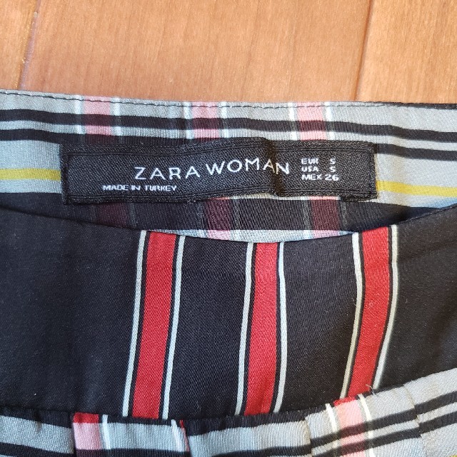 ZARA(ザラ)のZARA ザラ　ミニプリーツ　S～M レディースのスカート(ミニスカート)の商品写真