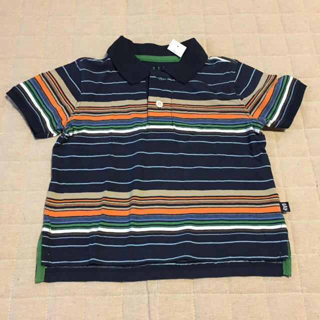 GAP(ギャップ)のGAP ポロシャツ 新品・未使用 90cm キッズ/ベビー/マタニティのキッズ服男の子用(90cm~)(Tシャツ/カットソー)の商品写真