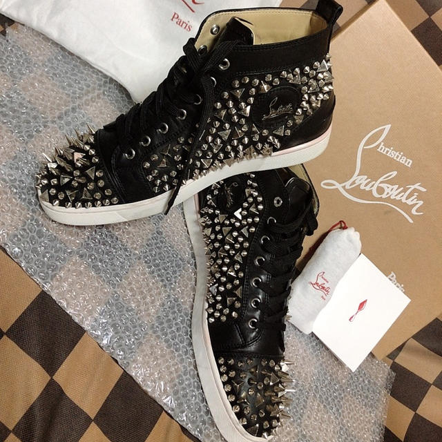 最高の品質の Christian Louboutin - 【正規品】ルブタンスニーカー