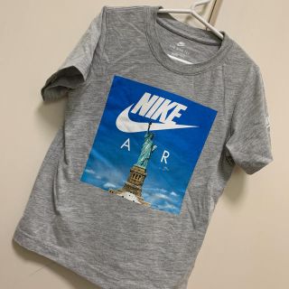 ナイキ(NIKE)の116-122cm NIKE Tシャツ(Tシャツ/カットソー)