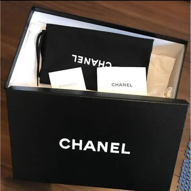 CHANEL(シャネル)のCHANEL シャネル　エスパドリーユ　限定　レア　37 レディースの靴/シューズ(スリッポン/モカシン)の商品写真