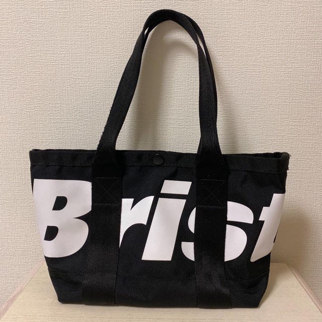 FCRB NEWERA BIG LOGO TOTE BAG MINI | cirugialaservision.com