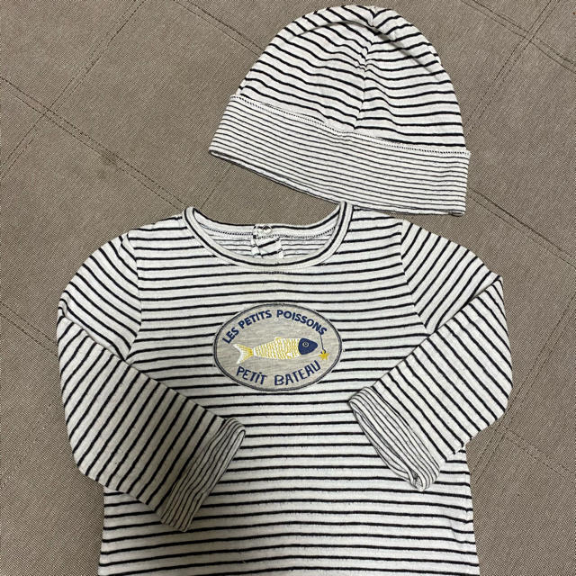 PETIT BATEAU(プチバトー)のプチバトー長袖Tシャツ帽子付き キッズ/ベビー/マタニティのベビー服(~85cm)(Ｔシャツ)の商品写真