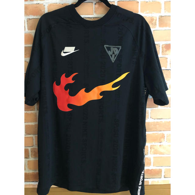 NIKE(ナイキ)のNIKE ナイキ スポーツウェア NSW メンズ Tシャツ　Ｌサイズ メンズのトップス(Tシャツ/カットソー(半袖/袖なし))の商品写真