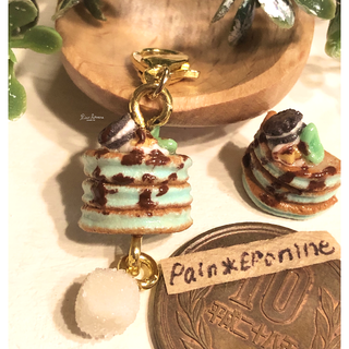 チョコミントパンケーキ(オレオ)チャームorストラップ(キーホルダー/ストラップ)