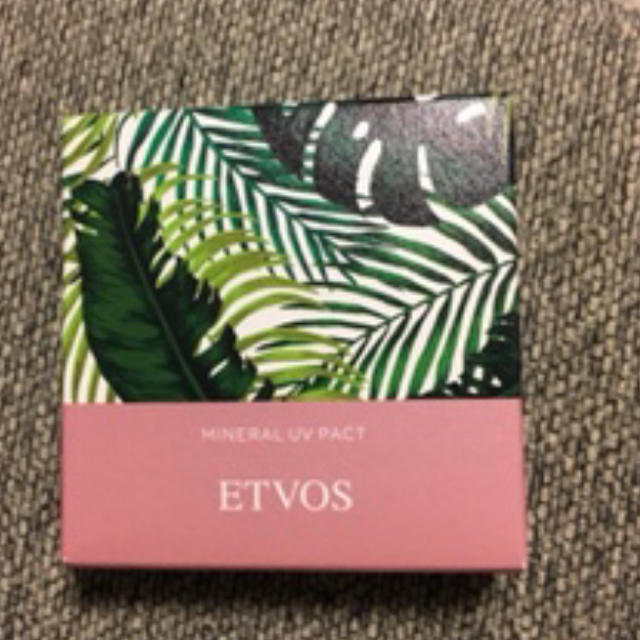 ETVOS(エトヴォス)のえみち様専用エトヴォス　ミネラルUVパクト コスメ/美容のベースメイク/化粧品(フェイスパウダー)の商品写真