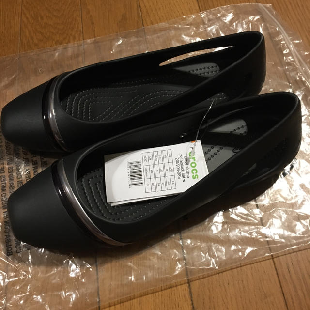 crocs(クロックス)のクロックスw8新品未使用 レディースの靴/シューズ(ハイヒール/パンプス)の商品写真