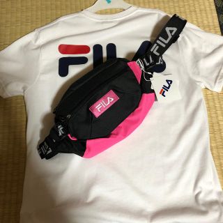 フィラ(FILA)のFILA ウェストバッグ(Tシャツ(半袖/袖なし))