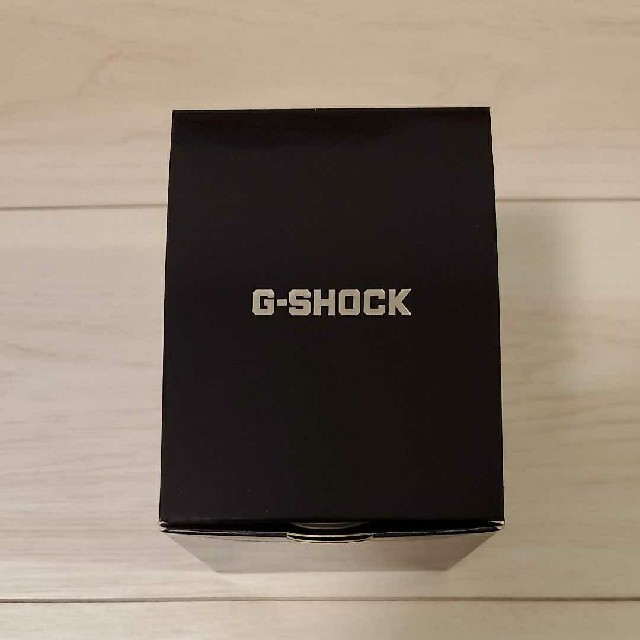 【新品未使用】G-SHOCK GMW B5000D-1JF フルメタルシルバー