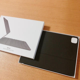 アップル(Apple)のSmart Keyboard Folio 11インチ (MXNK2J/A)(iPadケース)