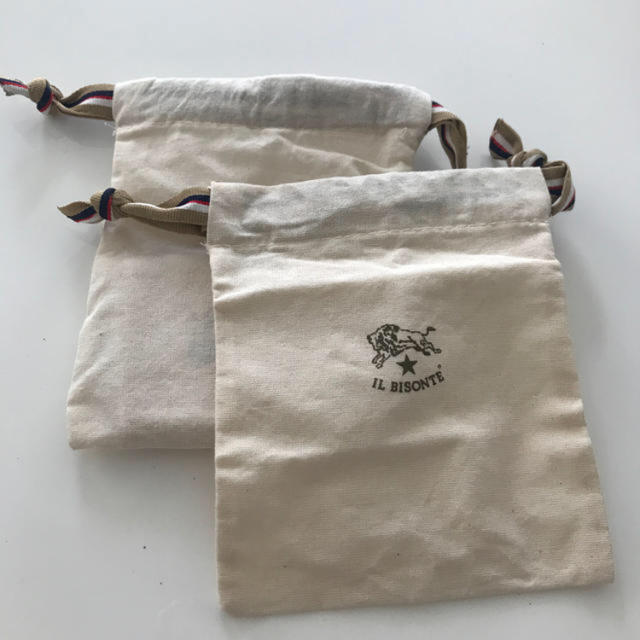 IL BISONTE(イルビゾンテ)のイルビゾンテ　巾着 レディースのバッグ(ショップ袋)の商品写真