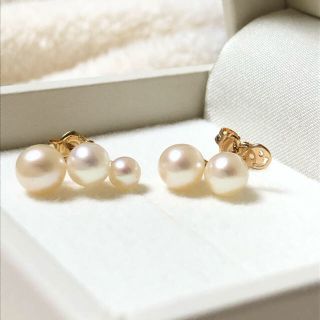 スタージュエリー(STAR JEWELRY)のスタージュエリー アシンメトリー パール ピアス(ピアス)