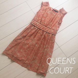 クイーンズコート(QUEENS COURT)のQUEENS COURT   花柄　ワンピース(ひざ丈ワンピース)