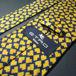 エトロ(ETRO)の【美品】ETRO  総柄 ネクタイ イタリア製 ネイビー／イエロー(ネクタイ)