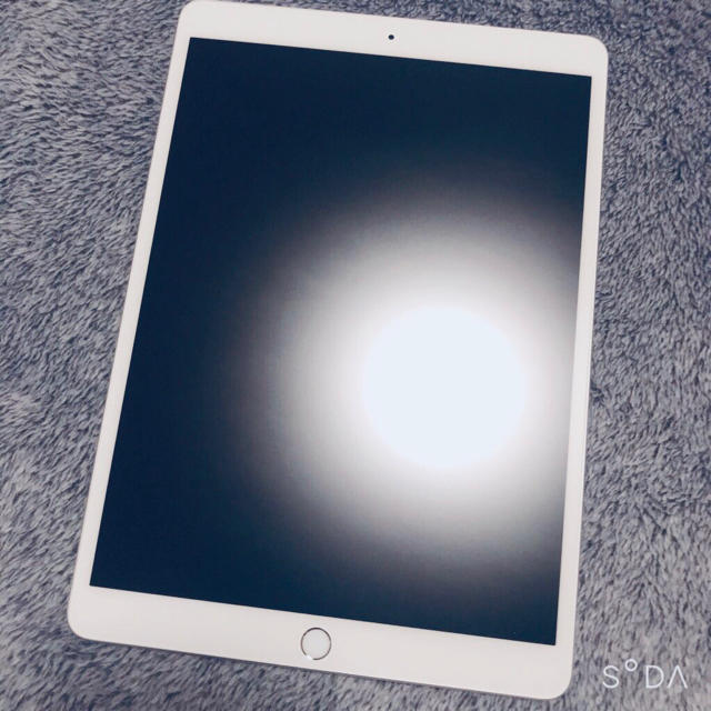 A - Air3/WiFiモデル/64GB/シルバー/箱・付属品あり/極美品の通販 by