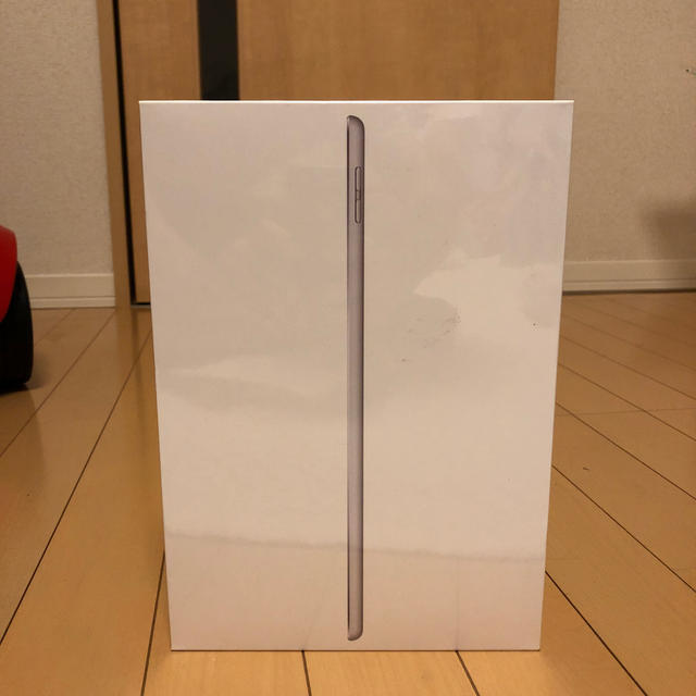 iPad 第7世代 128GB MW782J/A シルバー