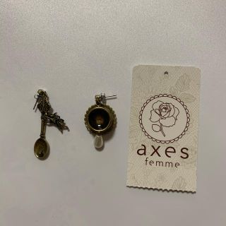 アクシーズファム(axes femme)の新品☆ アクシーズファムのティーカップとスプーンのピアス(ピアス)