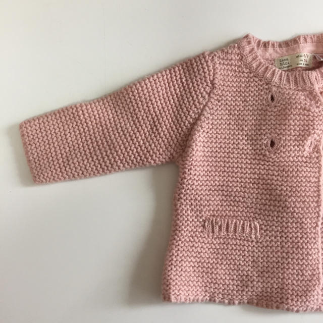 ZARA KIDS(ザラキッズ)のZARAベビーカーディガン74㎝ キッズ/ベビー/マタニティのベビー服(~85cm)(カーディガン/ボレロ)の商品写真