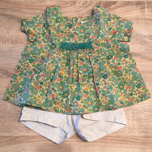 Bonpoint(ボンポワン)の90 ボンポワン 上下セット キッズ/ベビー/マタニティのキッズ服女の子用(90cm~)(その他)の商品写真