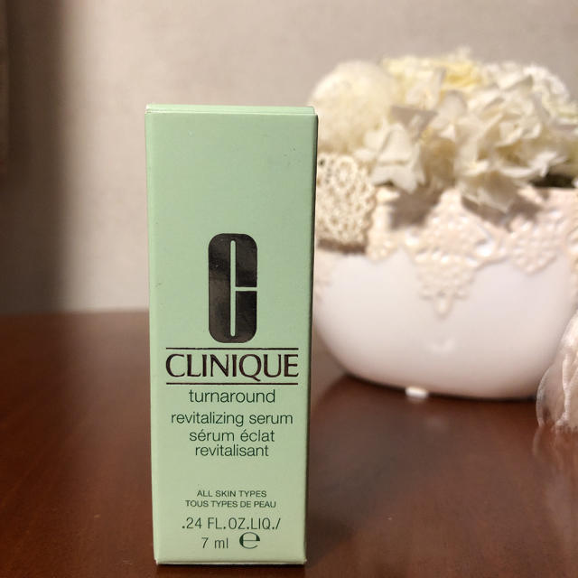 CLINIQUE(クリニーク)のクリニーク　ターンアラウンドセラム　角質ケア美容液　7ml コスメ/美容のスキンケア/基礎化粧品(美容液)の商品写真