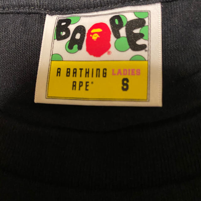 A BATHING APE(アベイシングエイプ)の美品 ア ベイジング エイプ スペースカモ Tシャツ S カモフラージュ レディースのトップス(Tシャツ(半袖/袖なし))の商品写真