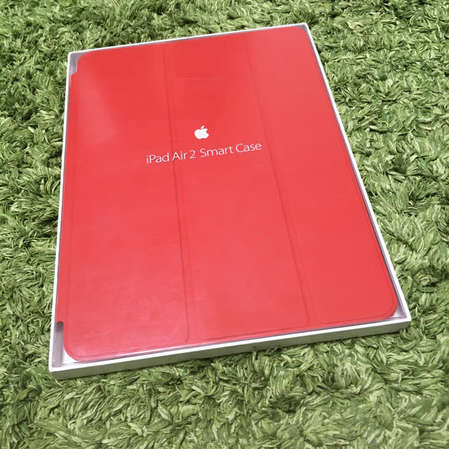 Apple(アップル)のiPad Air 2用 Smart Case MGTW2FE/A レッド スマホ/家電/カメラのスマホアクセサリー(iPadケース)の商品写真