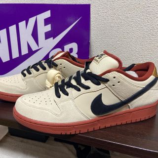 ナイキ(NIKE)のNIKE SB DUNK LOW PRO MUSLIN BQ6817-100(スニーカー)