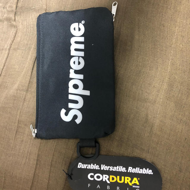 Supreme - supreme mobile pouch モバイルポーチ 16AWの通販 by taka's ...