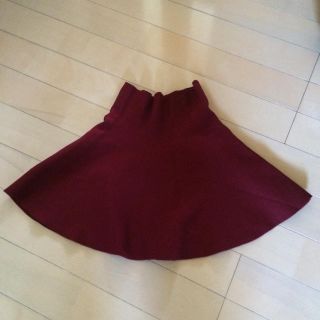 ザラ(ZARA)のZARAスカート(ひざ丈スカート)